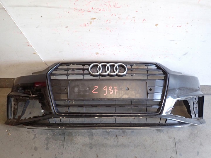 Přední nárazník AUDI A4 B9 S-LINE COMPETITION 2015 - 8W0807437AB