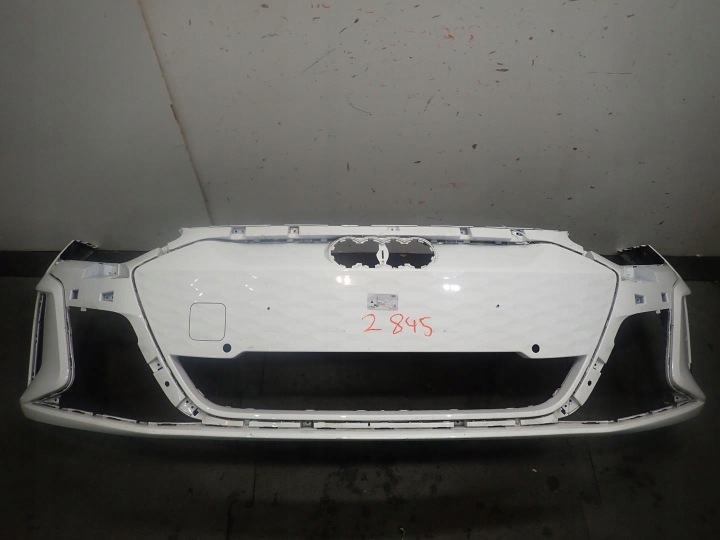 Přední nárazník AUDI E-TRON GT RS 2019