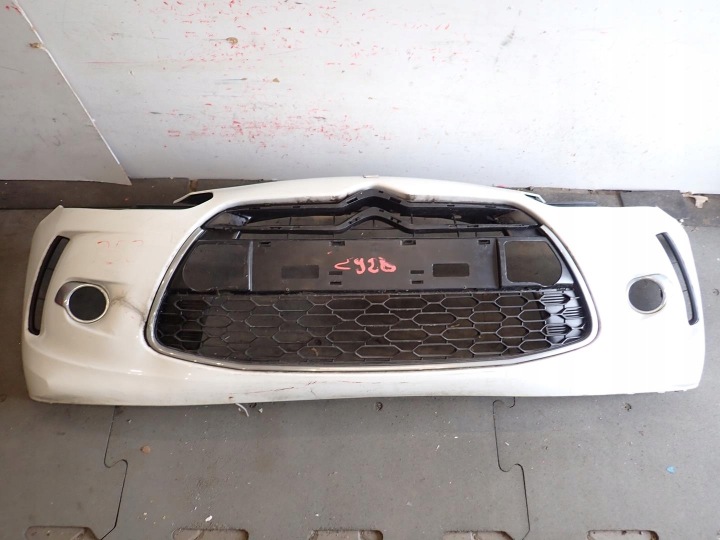 Přední nárazník CITROEN DS3 2010 - 9687534777