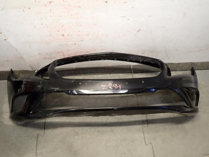 Přední nárazník MERCEDES CLA W117 2013-2017 A1178850425