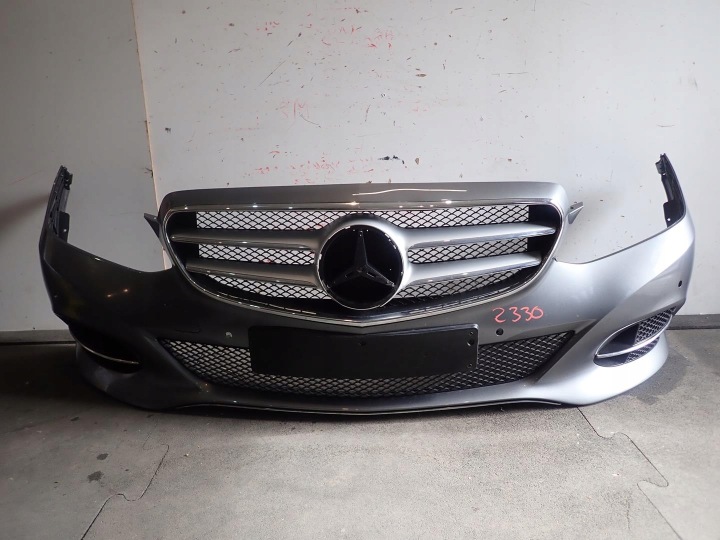 Přední nárazník MERCEDES E-CLASS W212 FACELIFT 2013