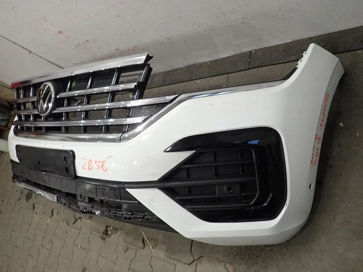 Přední nárazník VW TOUAREG III R-LINE 2018 - 760807217BB