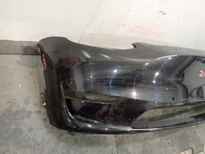 Přední nárazník TESLA Y 2020-1540101-05-B