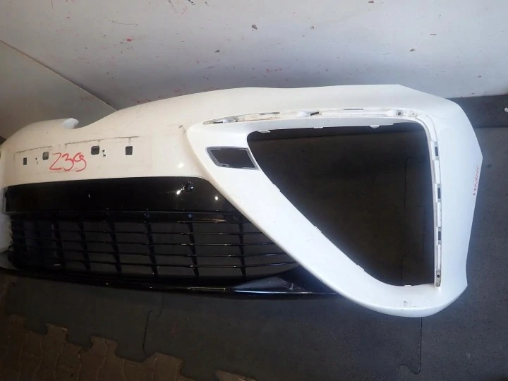 Přední nárazník TOYOTA MIRAI 2014-2019