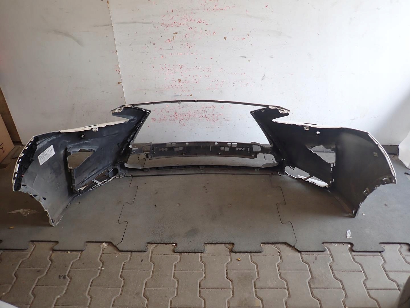Přední nárazník LEXUS RX450H 2015 - 231854684