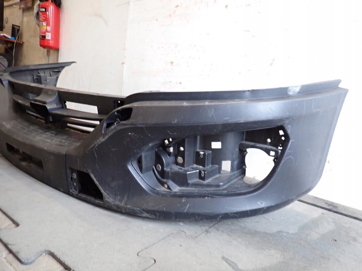 Přední nárazník IVECO DAILY FACELIFT 2018 - 105802313252