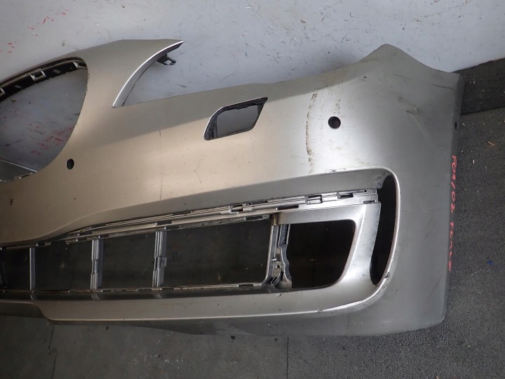 Přední nárazník BMW 7 F01 F02 FACELIFT 2012 - 7313935