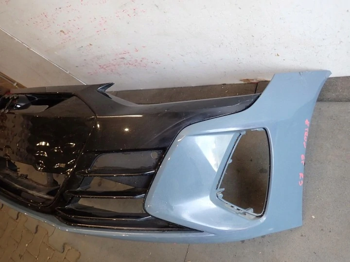Přední nárazník AUDI GT RS E-TRON 2021-4J3807221