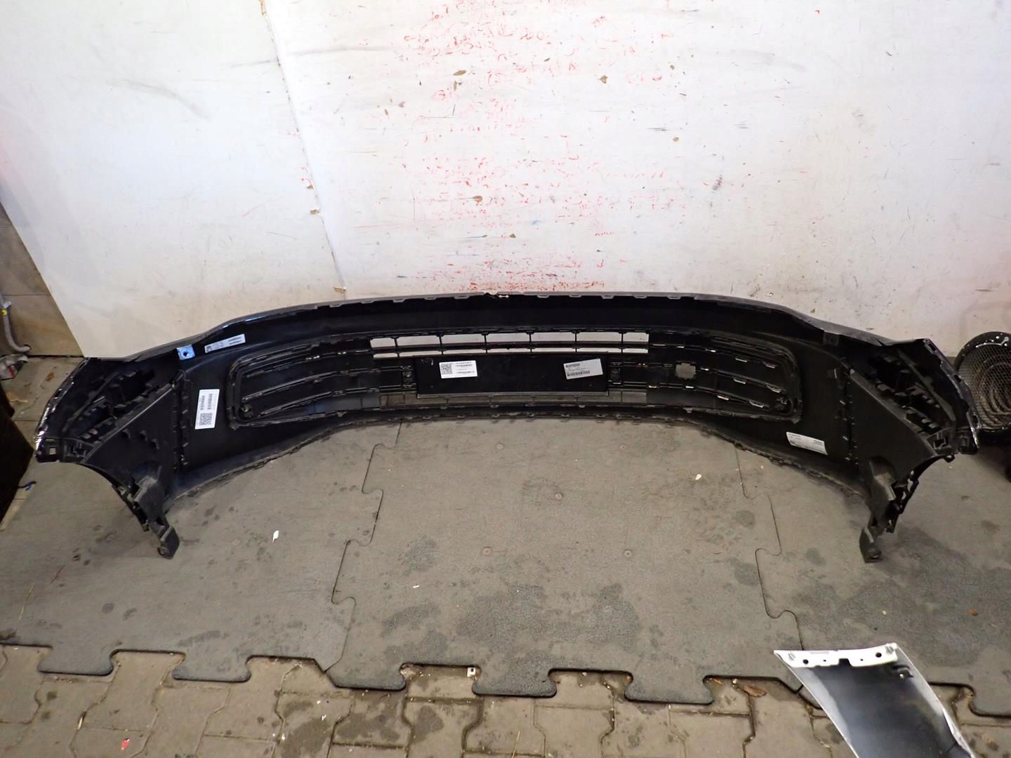 Přední nárazník VW TIGUAN III 2023 – 571807221