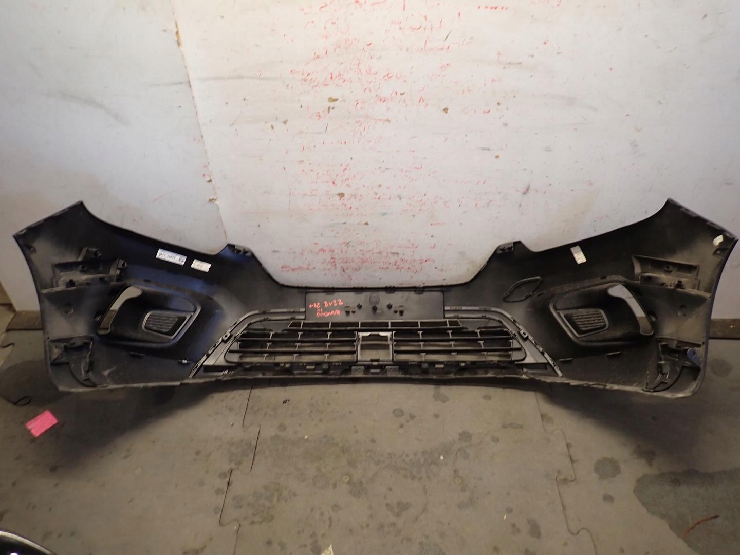 Přední nárazník RENAULT KANGOO IV 2021 - 620225984