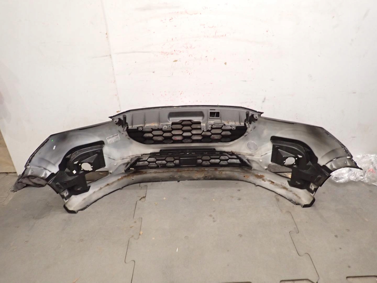 Přední nárazník FORD PUMA MK2 2019 - ST-LINE - 8448485115