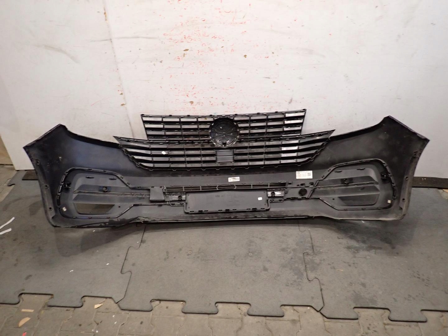Přední nárazník VW T6 FACELIFT 2019 - 7LA807221A