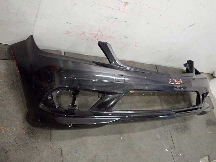 Přední nárazník  MERCEDES C-KLASA W204 2007-2011 AMG A2048853725