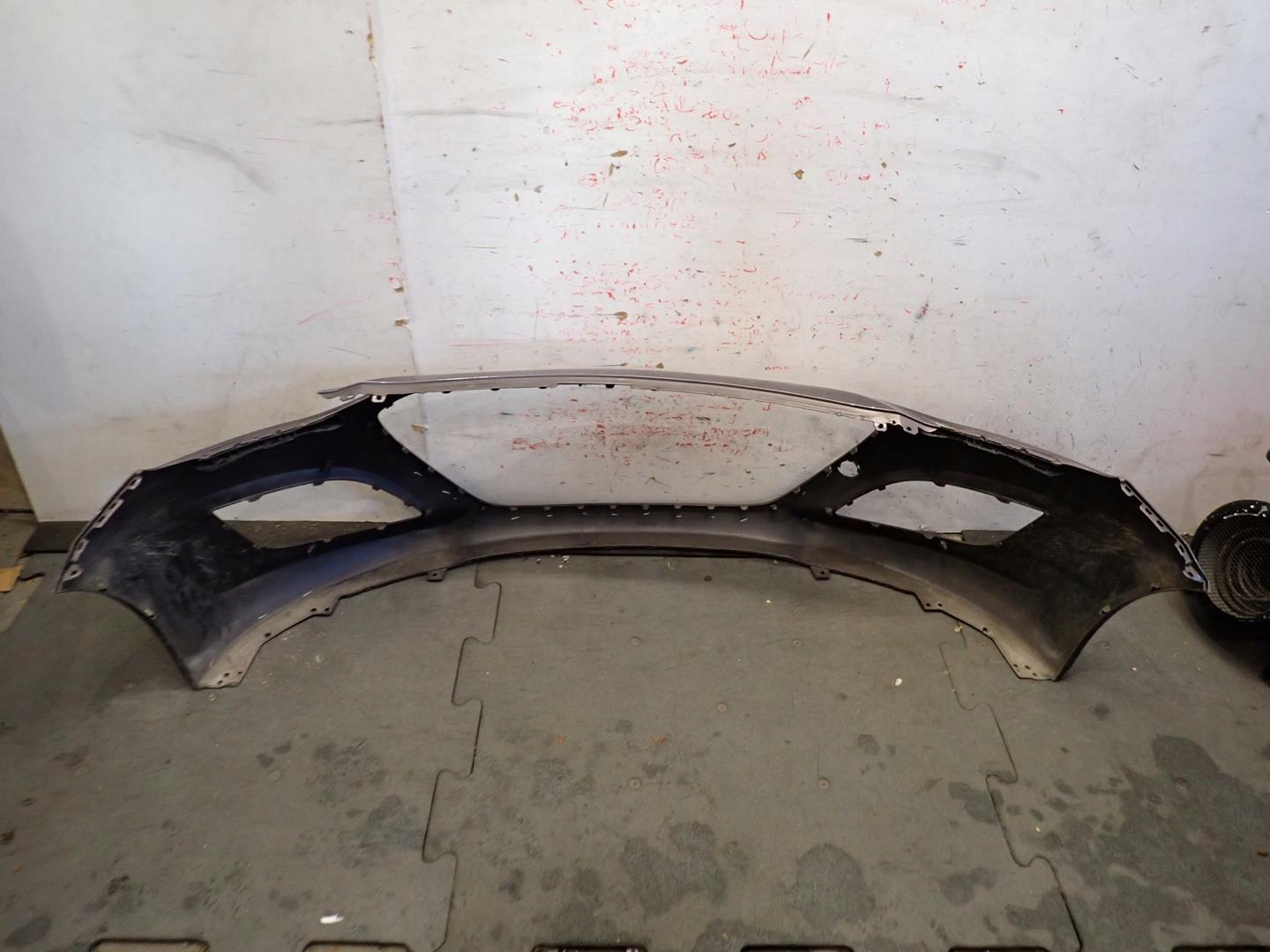 Přední nárazník HYUNDAI I30 II 2012-2017 86511-A6000