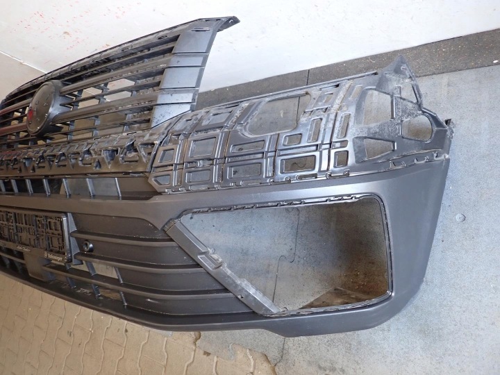 Přední nárazník VW CRAFTER II 2017 - 7C0807221A