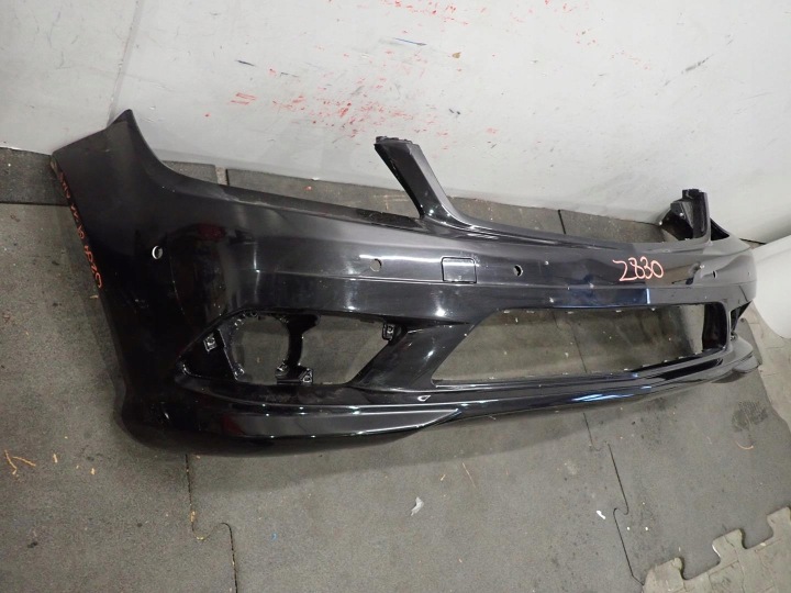 Přední nárazník MERCEDES C-CLASS W204 2007-2011 AMG A2048853725