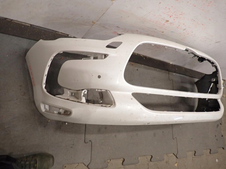 Přední nárazník CITROEN DS5 2011 - 9686777577