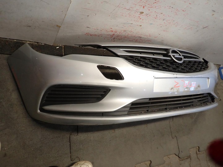 Přední nárazník OPEL ASTRA V K 2016-2019 13499384