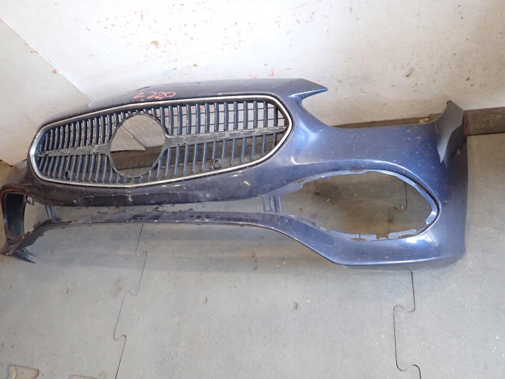 Přední nárazník MERCEDES C-CLASS W206 2021 - 56446884846