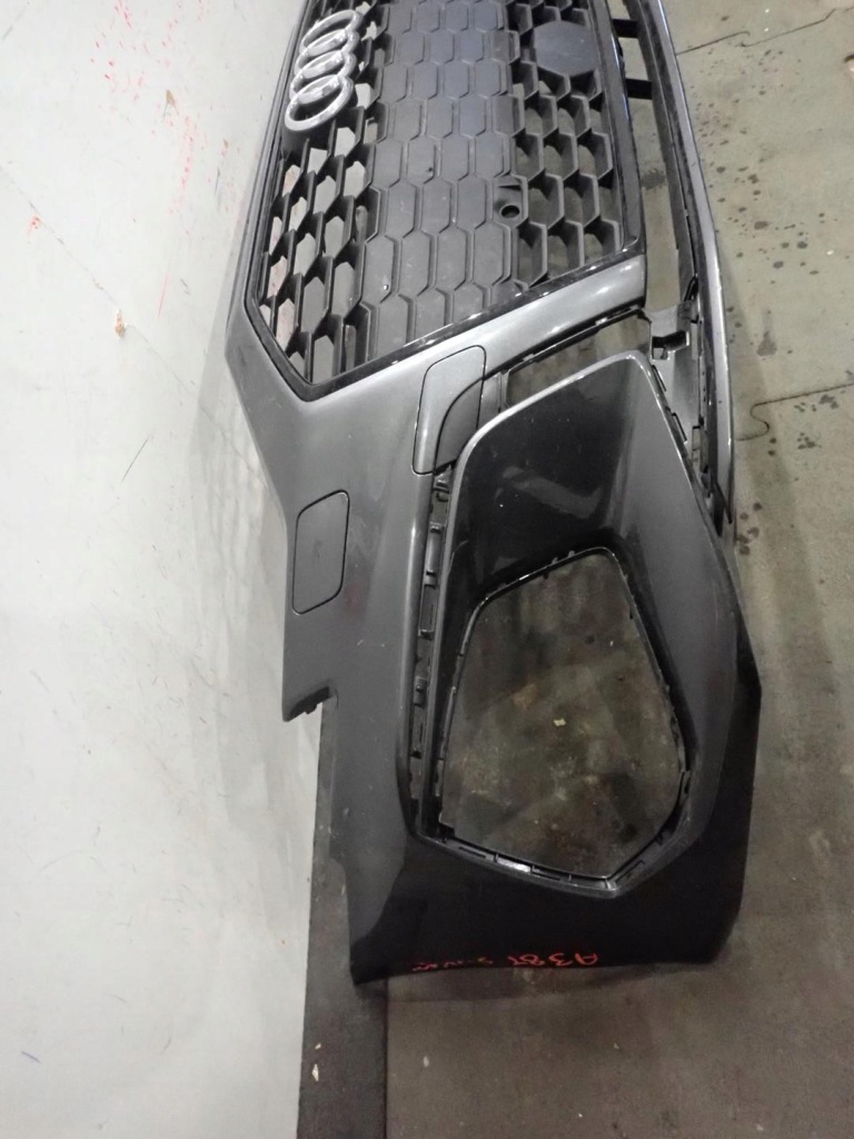 Přední nárazník AUDI A3 2020- S-LINE 8Y0807437F