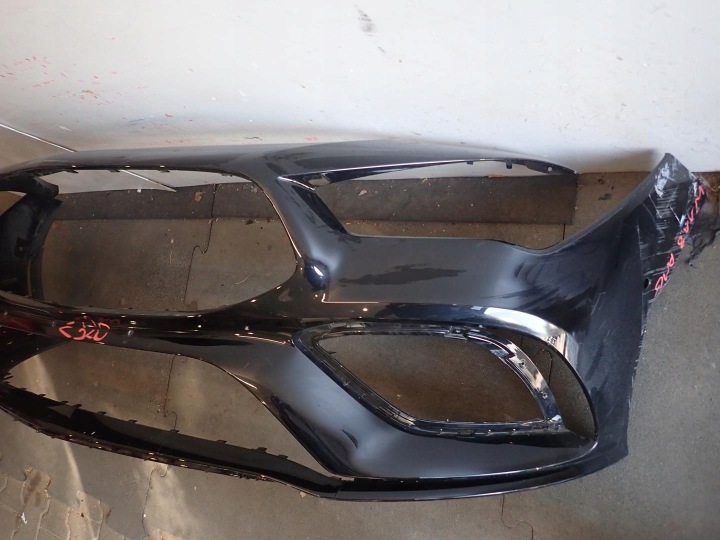 Přední nárazník MERCEDES CLA W118 AMG 2018 - A1188853901
