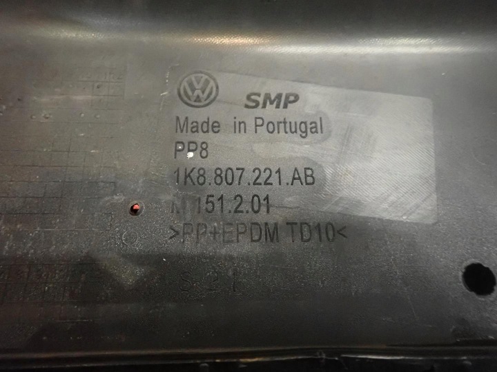 Přední nárazník VW SCIROCCO FACELIFT 2014- R20 1K8807221AB