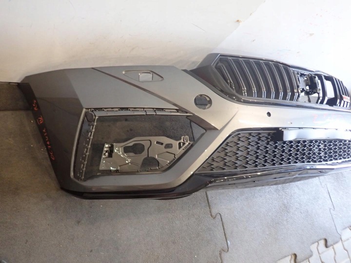 Přední nárazník ŠKODA OCTAVIA IV RS 2020- 5489498446