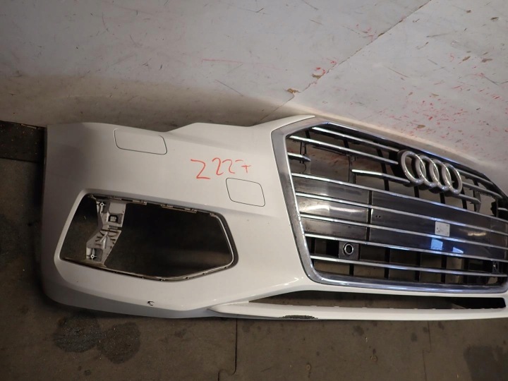 Přední nárazník AUDI A6 C8 2018 - 4K0807437