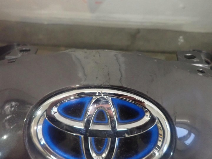 Přední nárazník TOYOTA YARIS IV 2020- 53101-K0010