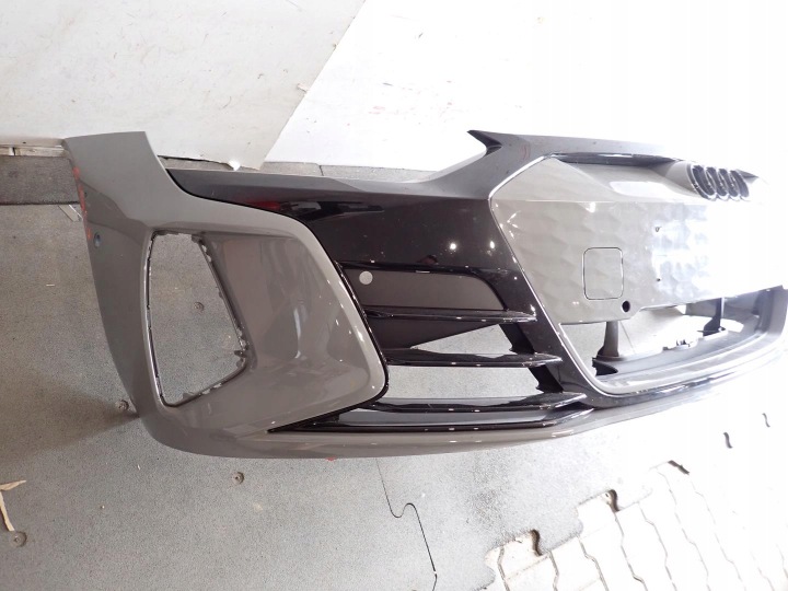 Přední nárazník AUDI GT RS E-TRON 2021-4J3807233