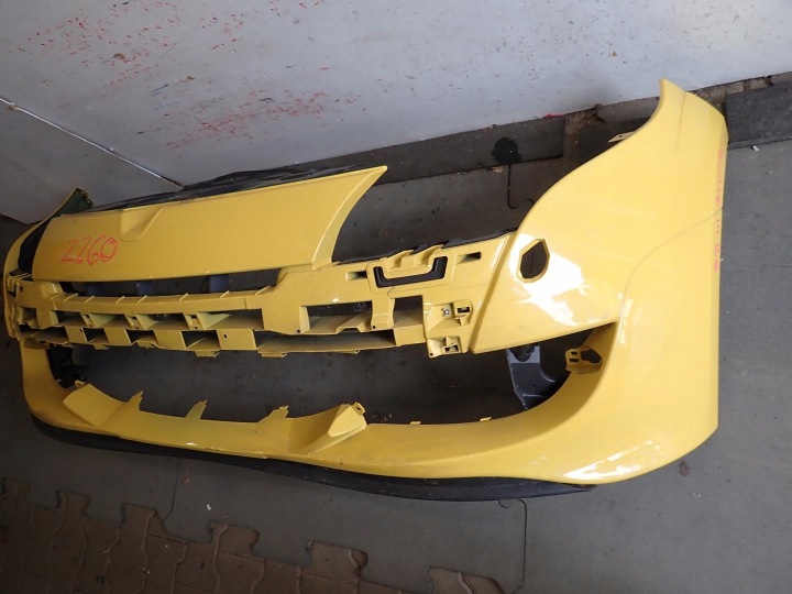 Přední nárazník RENAULT MEGANE III RS 2009- 6202200031