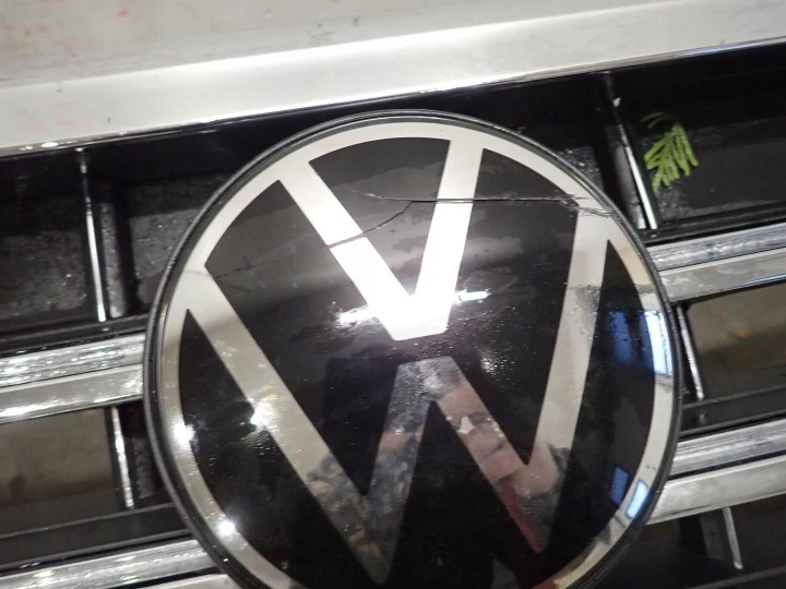 Přední nárazník VW TOUAREG III R-LINE 2018 - 760807217BB