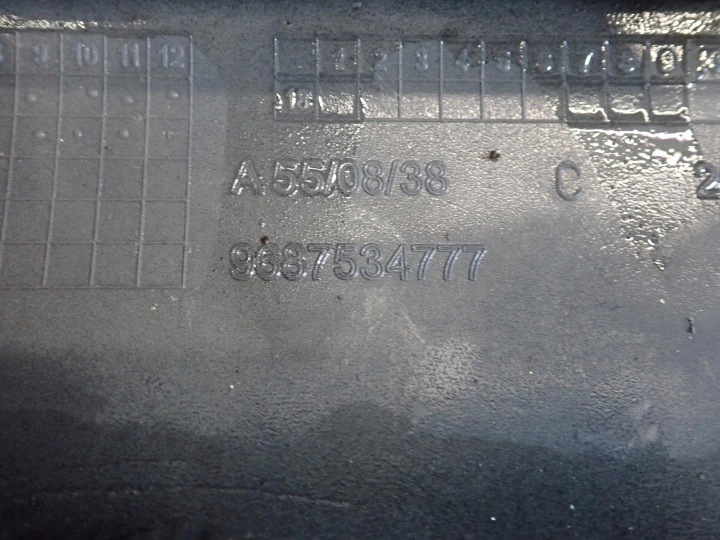 Přední nárazník CITROEN DS3 2010 - 9687534777