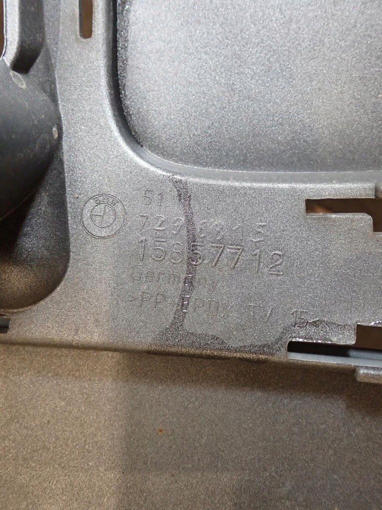 Přední nárazník BMW I3 2013-2017 15857712