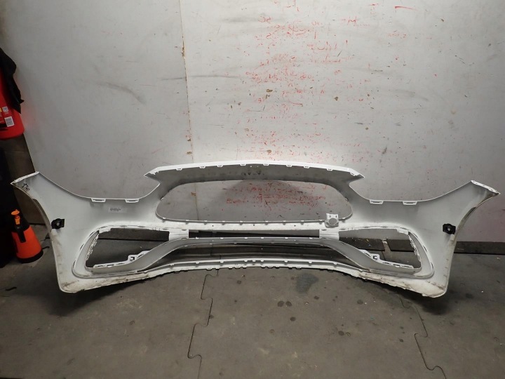 Přední nárazník MERCEDES C-CLASS W206 AMG 2021 - A2068858401