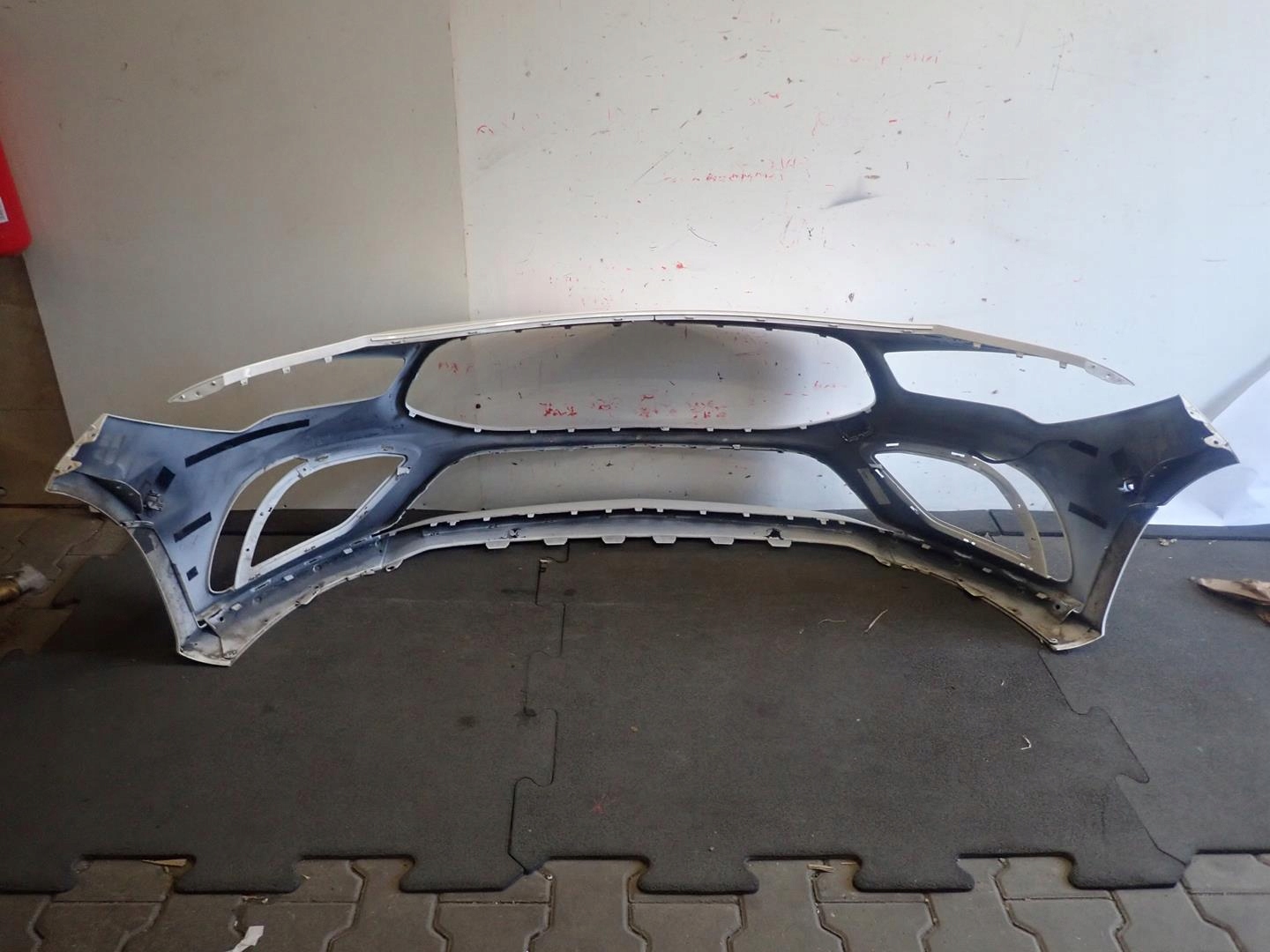 Přední nárazník MERCEDES CLA W118 2018 - AMG - 45646884864686