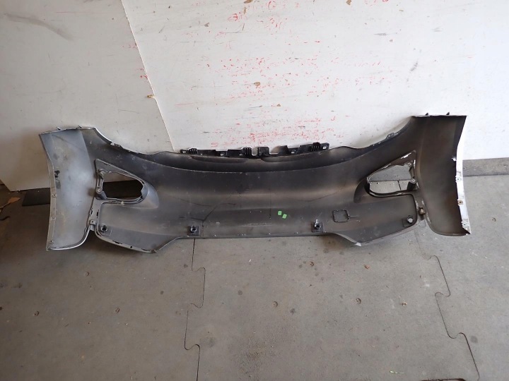 Přední nárazník BMW I3 2013-2017 15857712