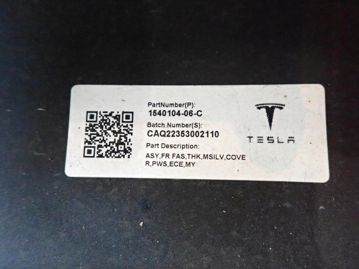 Přední nárazník TESLA Y 2020 - 1540104-06-C