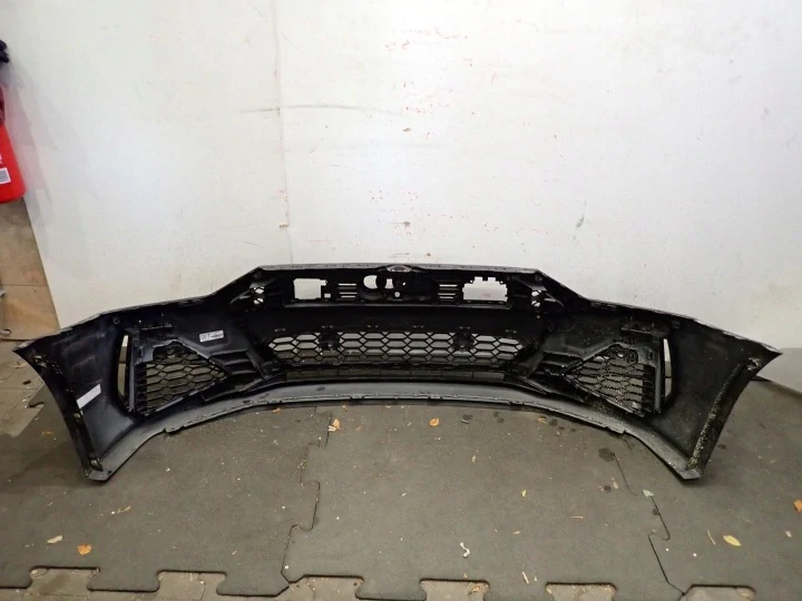 Přední nárazník AUDI A7 RS7 C8 2018 - 4K8807437J