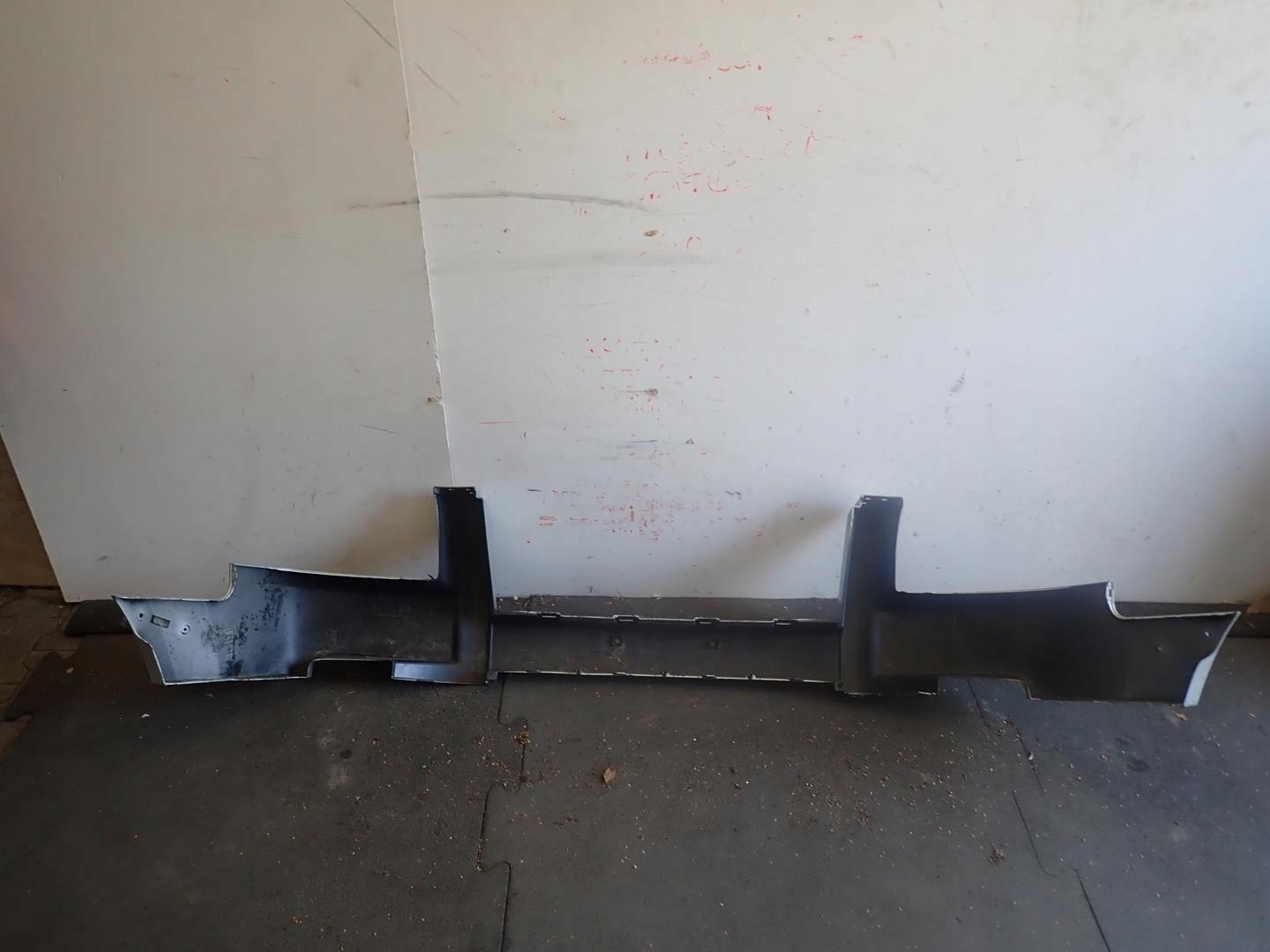 Přední nárazník FORD RANGER 2005-2009 UR87-50031