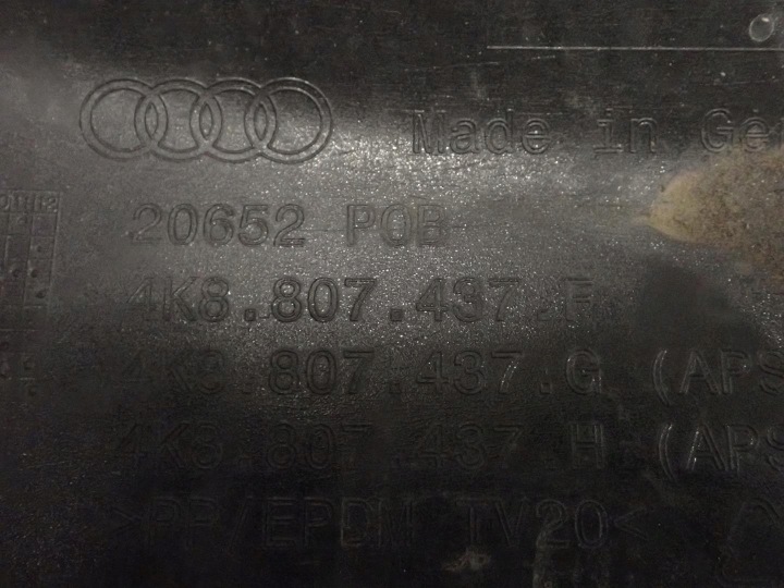 Přední nárazník AUDI A7 S7 II C8 2018 - S-LINE 4K8807437F