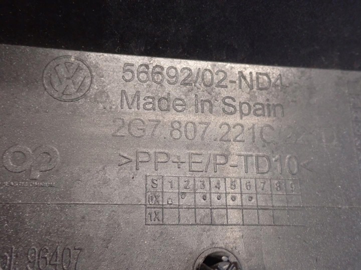 Přední nárazník VW TAIGO 2022 - 2G7807221C