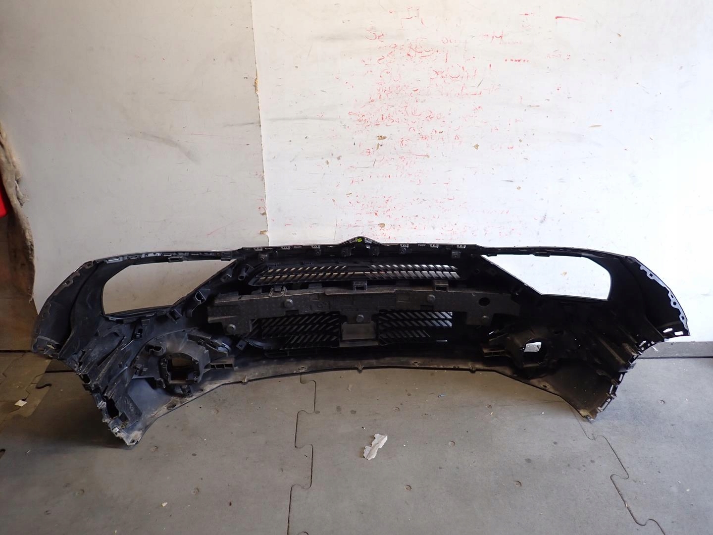 Přední nárazník CITROEN C4 III 2020 - 9834703280