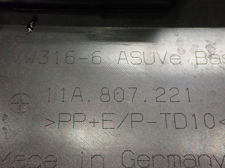 Přední nárazník VW ID4 2020- 11A807221