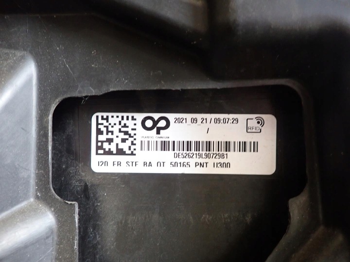 Přední nárazník BMW IX I20 M-PACK 2021- I20 FR STE RA OT 50165 PNT U300
