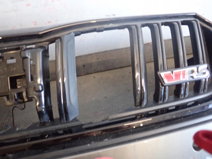 Přední nárazník ŠKODA OCTAVIA IV RS 2020- 5489498446