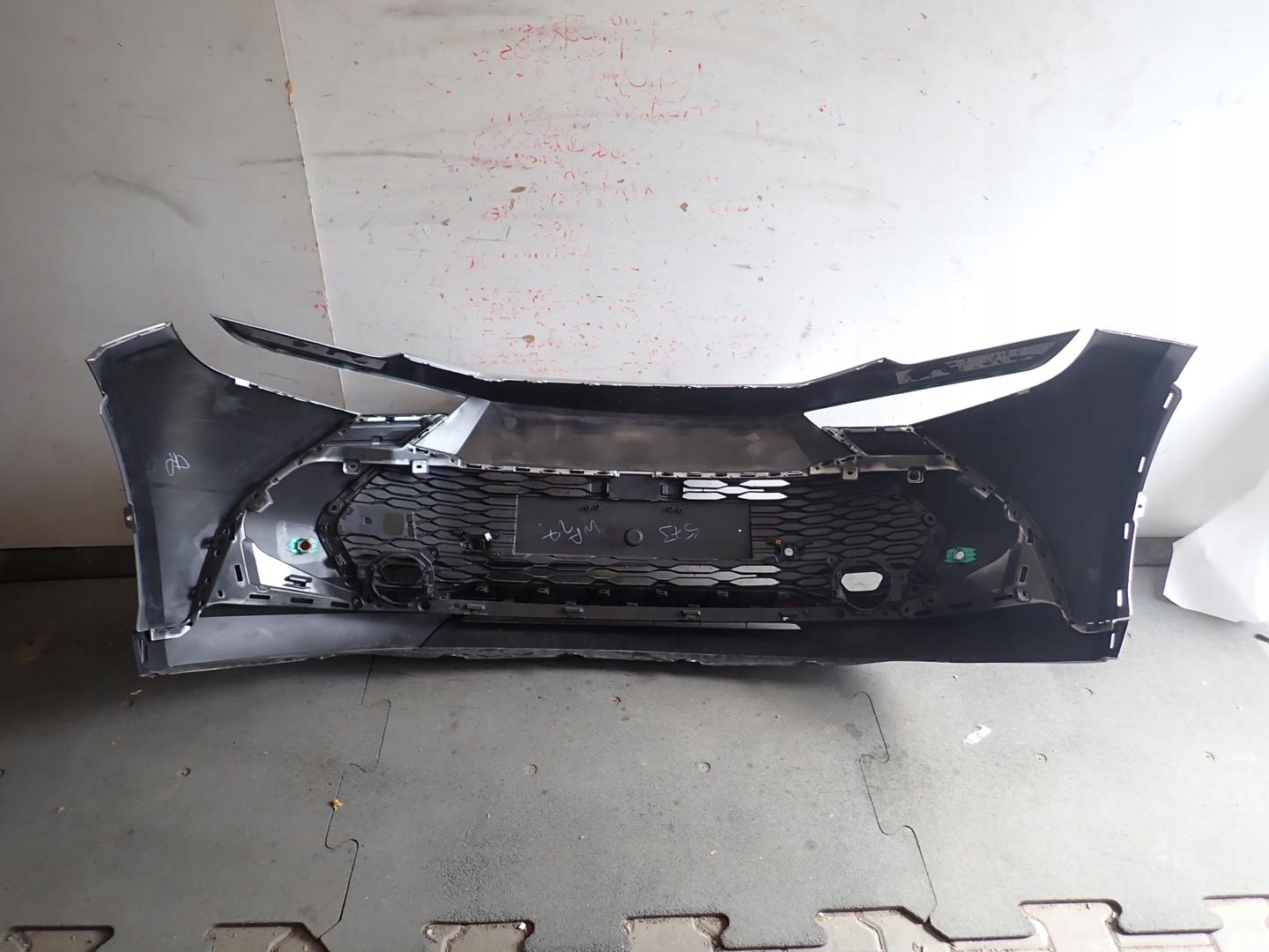 Přední nárazník TOYOTA CHR II 2023-52119-F4250