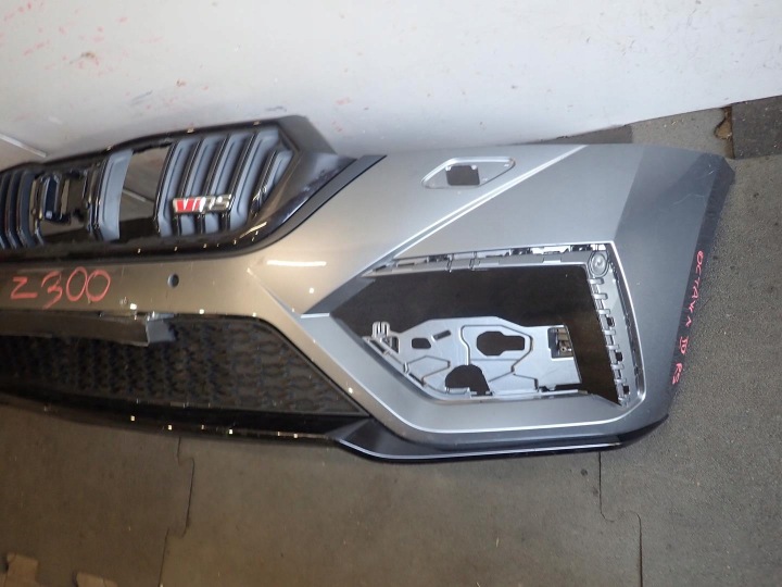 Přední nárazník ŠKODA OCTAVIA IV RS 2020- 5489498446